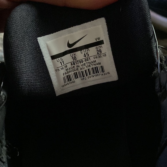 Black Nike Boa Golf Shoes - Picture 6 of 8